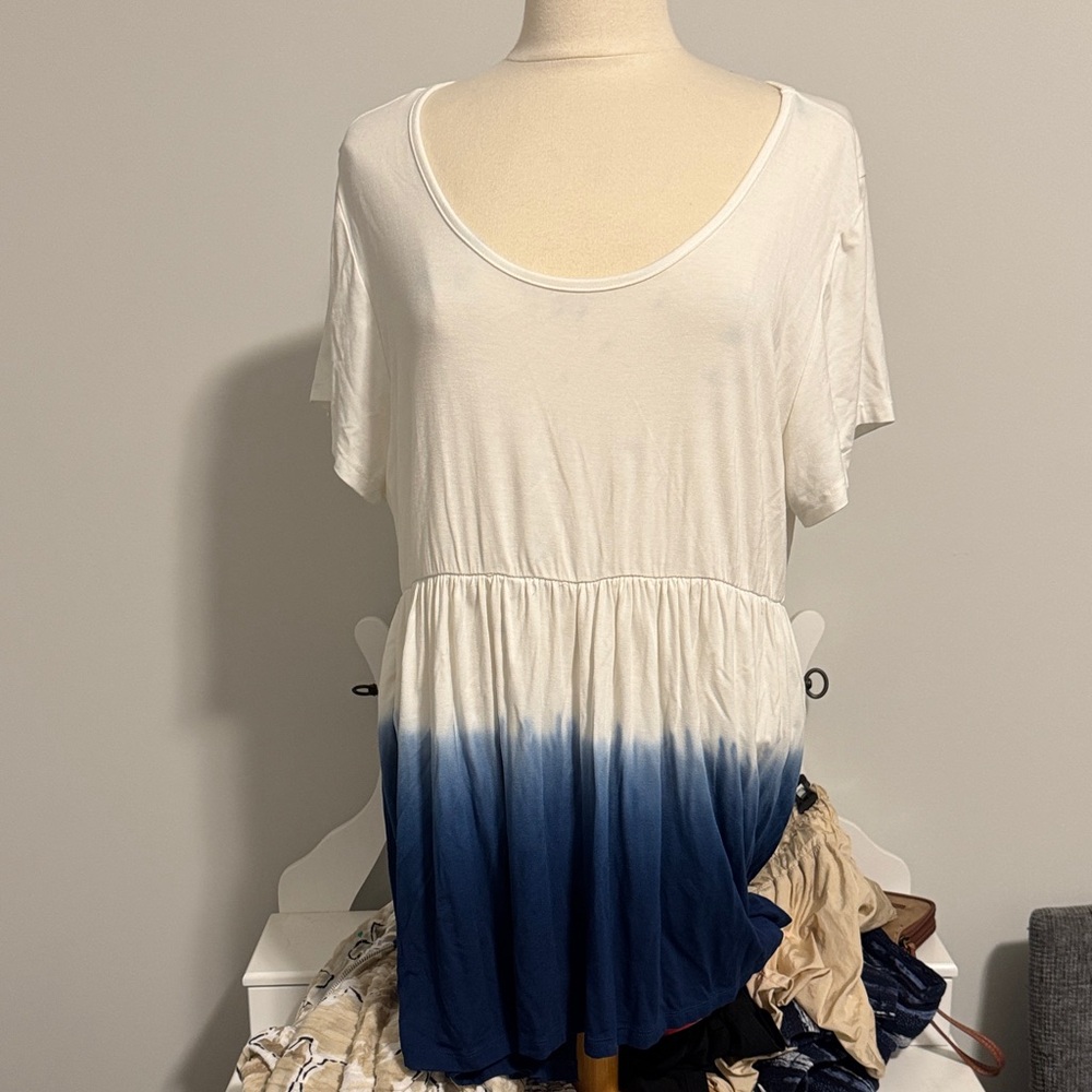 torrid Cream and Ivory Short Sleeve Super Soft Knit Top